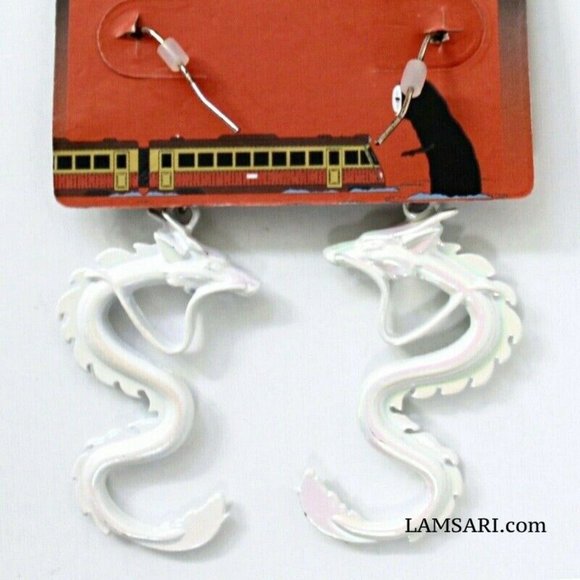 Studio Ghibli Spirited Away Haku & Flower Drop Earring - Picture 3 of 3
